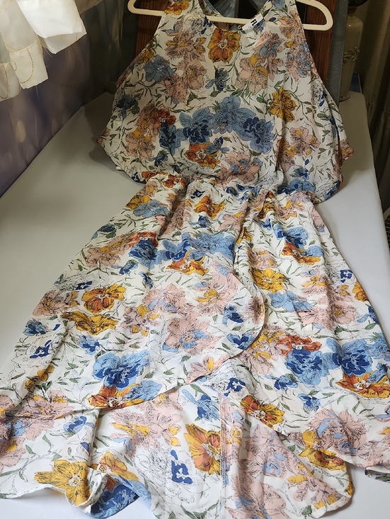 Umgee Dresses & Skirts - Umgee Cream Floral Maxi Dress, Cold Shoulder Sleeves W/ Blue, Yellow & Pink.